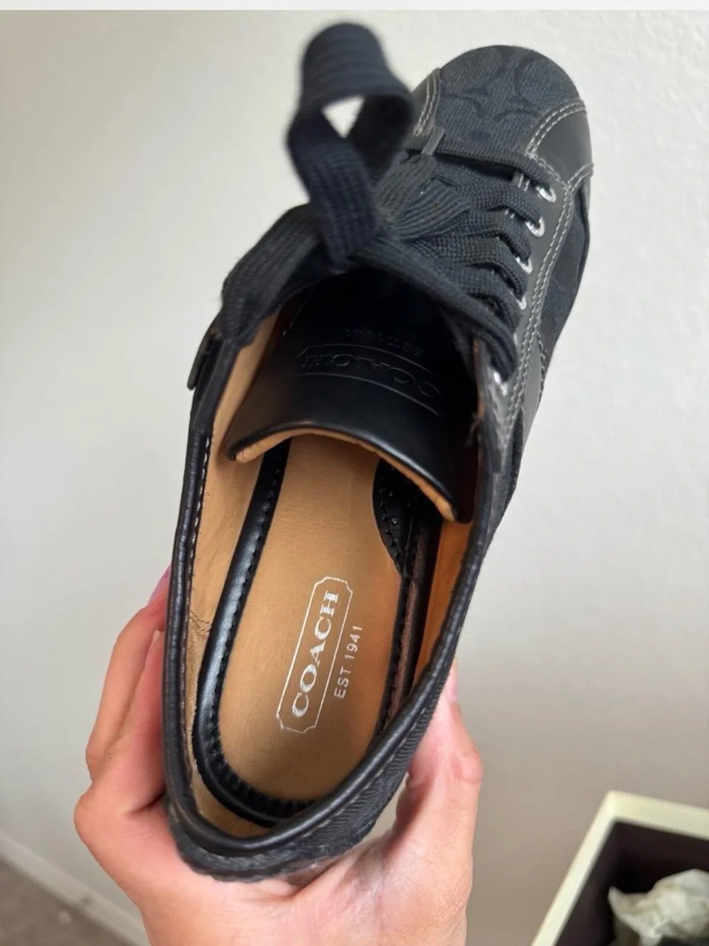 Authentic Coach women’s black Lace-Up Sneaker